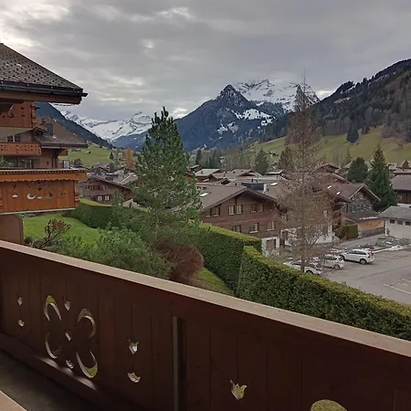 Minutes Walk From Center - Great Appartement
